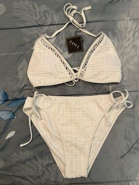 NWTS ZAFUL White Crochet Tie-Side Bikini Set - Women's Swim Sz L
